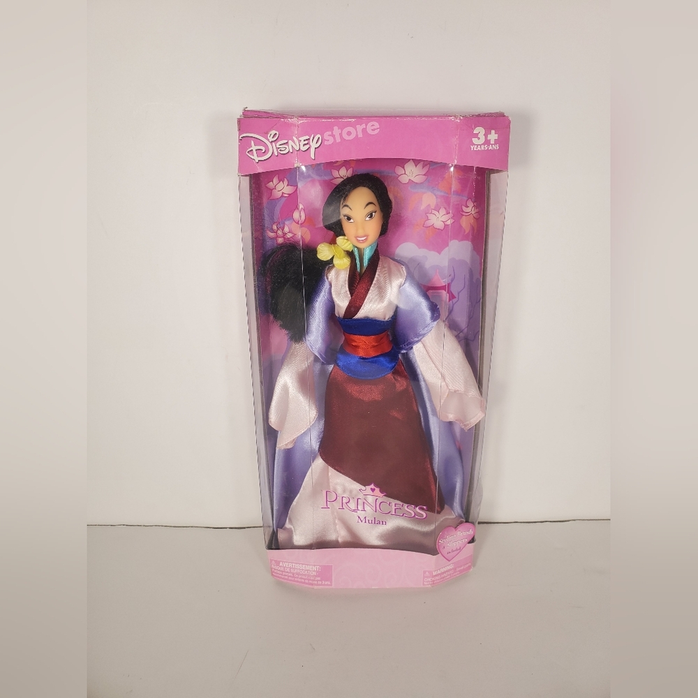Vintage New Disney Store PRINCESS MULAN 2005 Figure Original